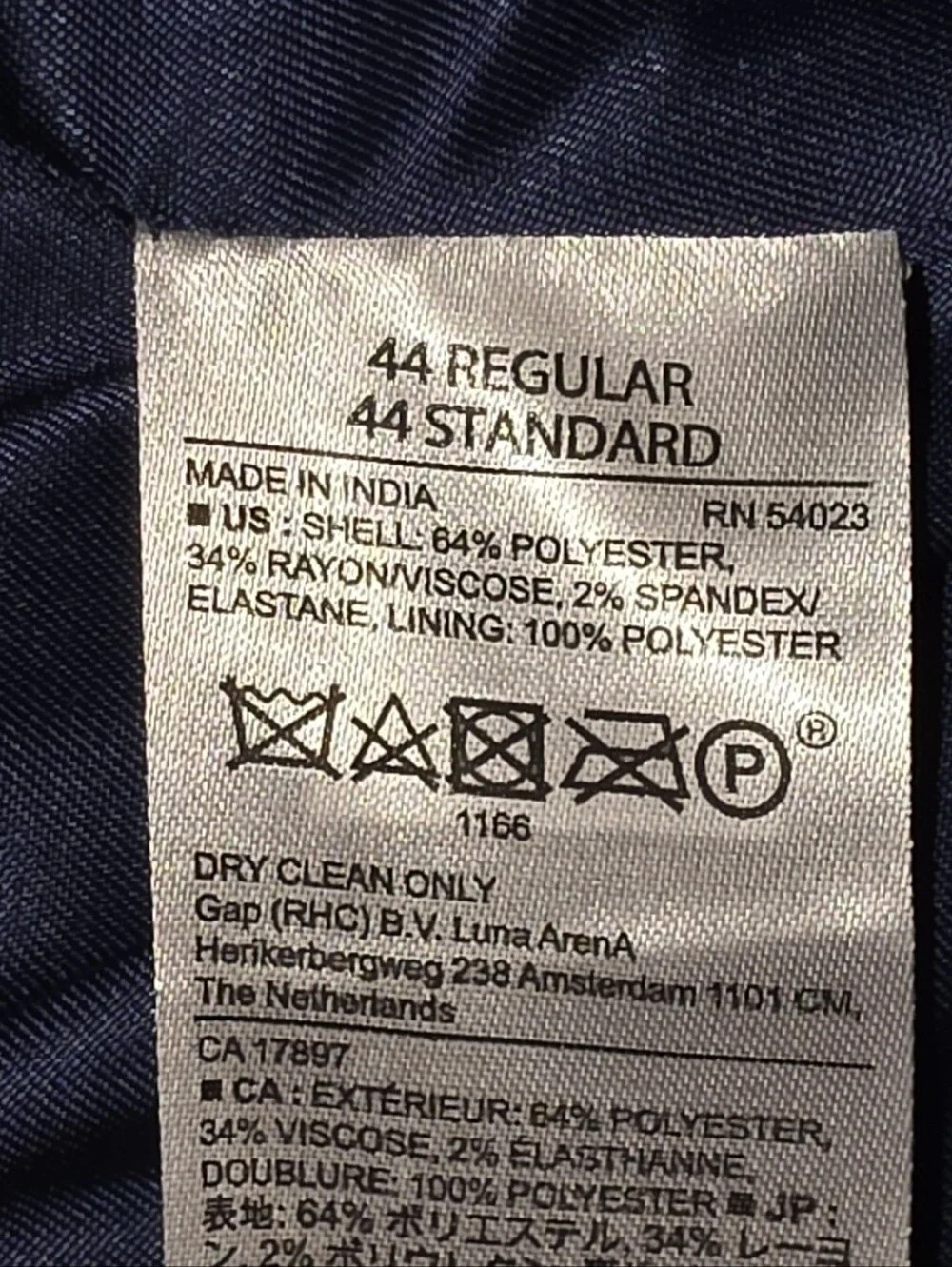 NWOT Banana Republic Slim Fit Wrinkle-Resistant Sharkskin Blazer Blue 44R NEW